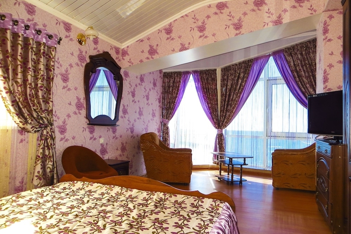 Imagen de la habitación del Hotel Kavkaz, Ol'ginka. Foto 16