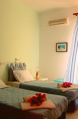 Imagen del bar/restaurante del Hotel Kavos Bay Seafront. Foto 4