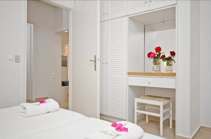 Imagen de la habitación del Hotel Kavos Boutique Naxos. Foto 17