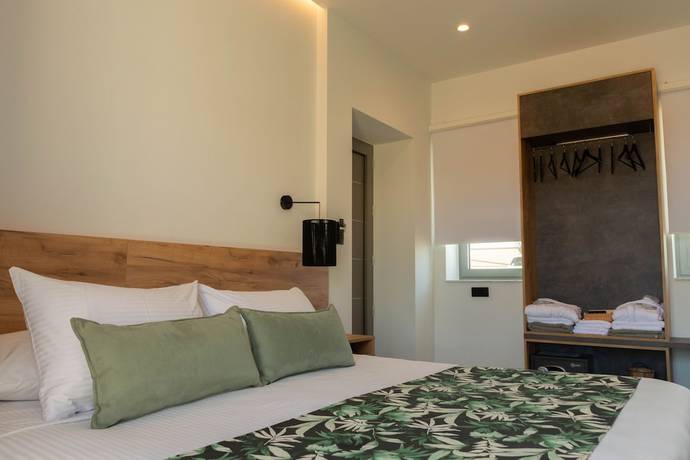 Imagen de la habitación del Hotel Kavos, Stavros. Foto 19