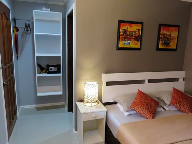 Imagen general del Hotel Kav's Beach Resort. Foto 14