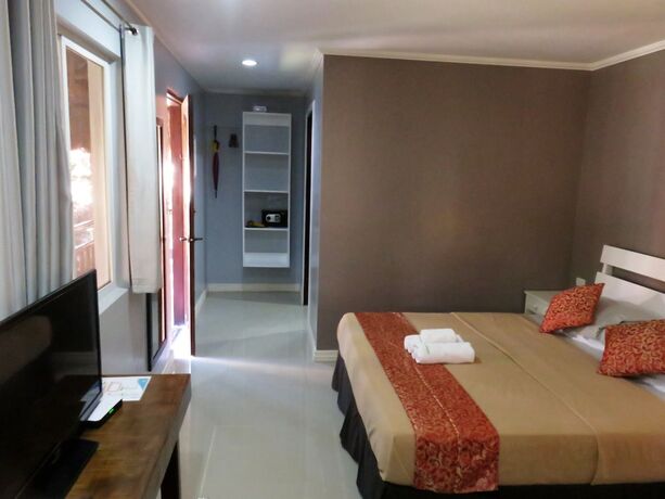 Imagen de la habitación del Hotel Kav's Beach Resort. Foto 18