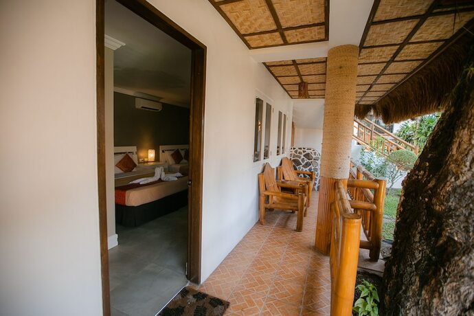 Imagen de la habitación del Hotel Kav's Beach Resort. Foto 35