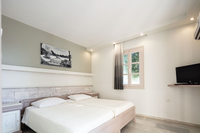 Imagen de la habitación del Hotel Kavuras Village. Foto 4