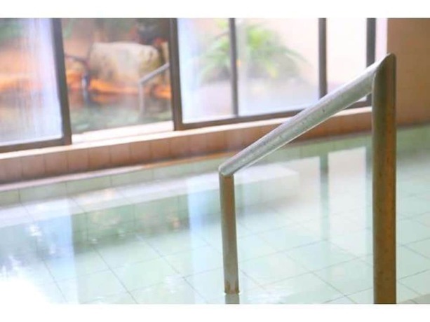 Imagen de la piscina del Hotel Kawachiya. Foto 18