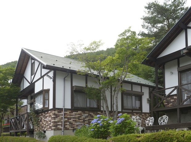 Imagen de los exteriores del Hotel Kawaguchiko Country Cottage Ban. Foto 10