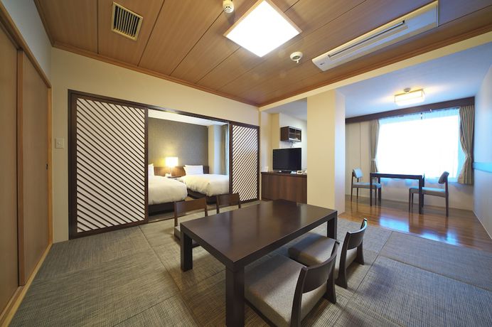 Imagen de la habitación del Hotel Kawaguchiko Park. Foto 16