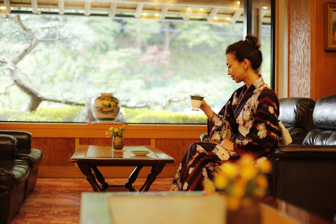 Imagen de los interiores del Hotel Kawaguchiya Kinosaki Riverside. Foto 12