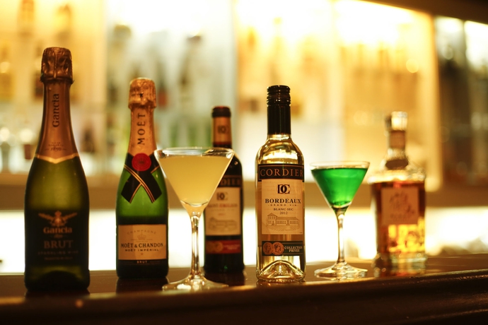 Imagen del bar/restaurante del Hotel Kawaguchiya Kinosaki Riverside. Foto 4