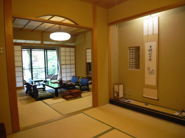 Imagen de los interiores del Hotel Kawakamiya Kasuitei. Foto 13