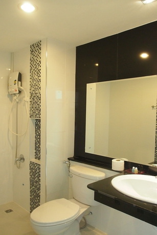 Imagen de la habitación del Hotel Kawana Hotel, Rayong. Foto 17