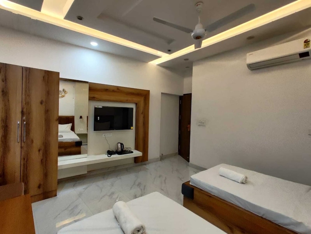 Imagen de la habitación del Hotel Kay Emm Residency. Foto 9
