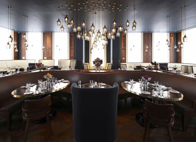 Imagen del bar/restaurante del Hotel Kaya Great Northern Hotel, London. Foto 11