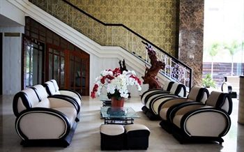 Imagen de la piscina del Hotel Kaya, Tuy Hoa. Foto 15