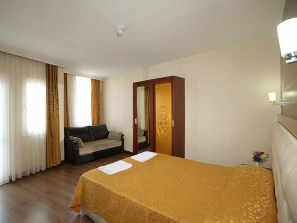 Imagen de la habitación del Hotel Kayalar. Foto 7