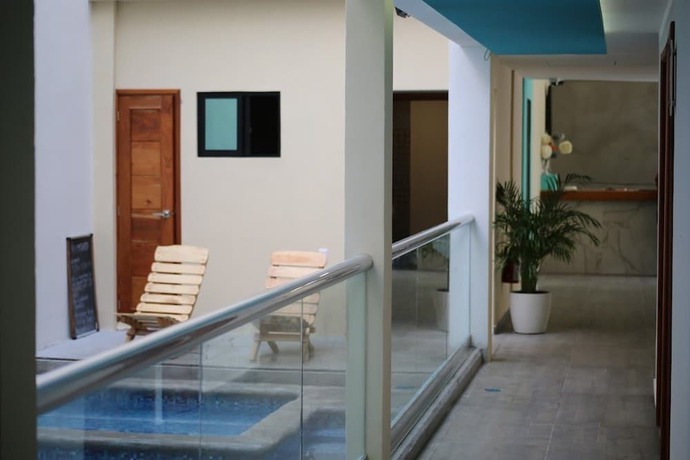 Imagen de la piscina del Hotel Kayam Boutique. Foto 12