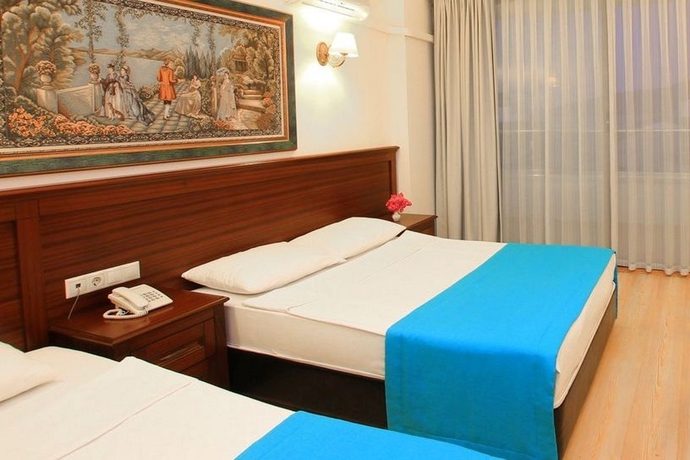 Imagen general del Hotel Kayamaris. Foto 11