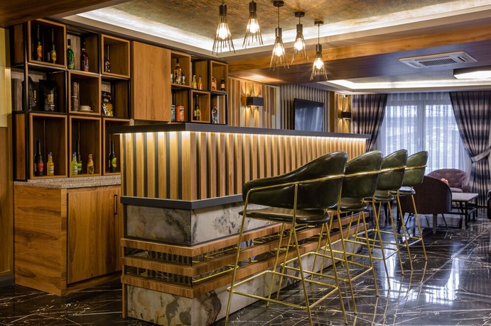 Imagen de los interiores del Hotel Kayhan City Hotel. Foto 9