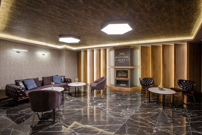 Imagen de los interiores del Hotel Kayhan City Hotel. Foto 19