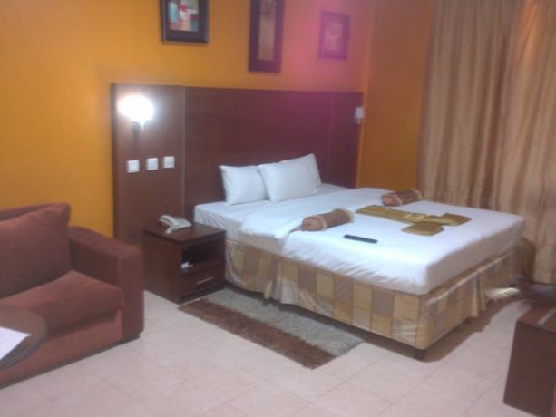 Imagen de la habitación del Hotel Kayriott And Suites. Foto 7