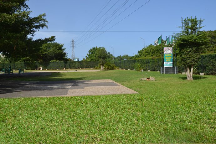 Imagen de los exteriores del Hotel Kaysens Grande. Foto 8