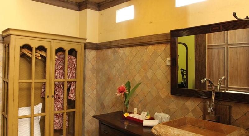 Imagen general del Hotel Kayu Arum Resort. Foto 7