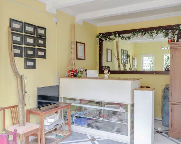 Imagen de los interiores del Hotel Kayu Manis. Foto 20