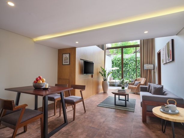 Imagen de la habitación del Hotel Kayumas Seminyak Resort. Foto 8