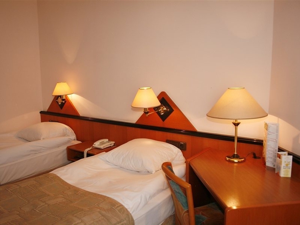 Imagen general del Hotel Kazakhstan. Foto 2