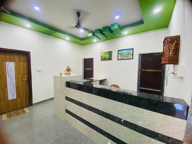 Imagen de los interiores del Hotel Kaziranga Inn. Foto 19