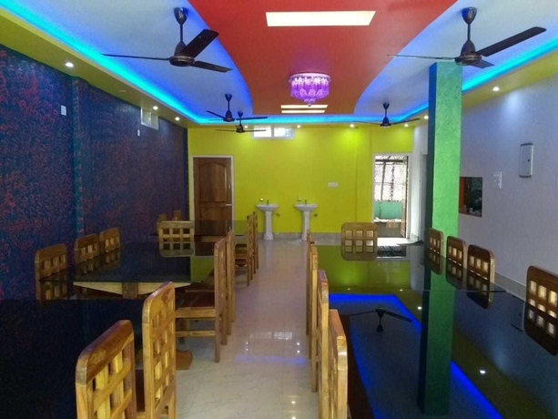 Imagen del bar/restaurante del Hotel Kaziranga Resort. Foto 9