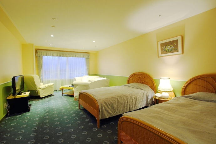 Imagen de la habitación del Hotel Kazokutosugosu Shirahamanoyado Yanagiya. Foto 2