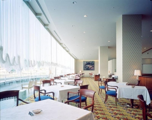 Imagen de los exteriores del Hotel Kazokutosugosu Shirahamanoyado Yanagiya. Foto 6