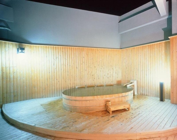 Imagen de los exteriores del Hotel Kazokutosugosu Shirahamanoyado Yanagiya. Foto 7