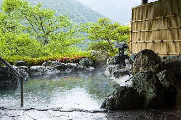 Imagen de la piscina del Hotel Kazurabashi. Foto 17