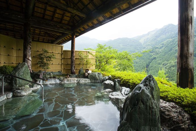 Imagen de la piscina del Hotel Kazurabashi. Foto 18