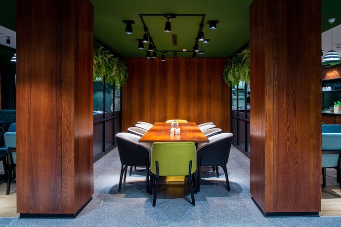 Imagen del bar/restaurante del Hotel Kazzhol Park. Foto 2