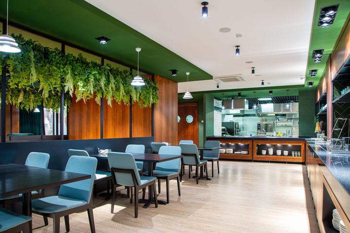 Imagen del bar/restaurante del Hotel Kazzhol Park. Foto 5