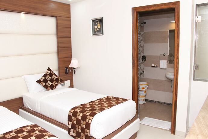 Imagen general del Hotel Kc Inn. Foto 5