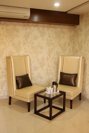 Imagen de la habitación del Hotel Kc Inn. Foto 19