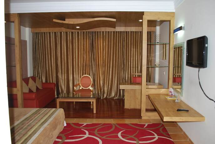 Imagen general del Hotel Kc Residency. Foto 3