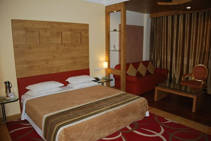 Imagen de la habitación del Hotel Kc Residency. Foto 16