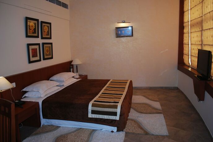 Imagen de la habitación del Hotel Kc Residency. Foto 22