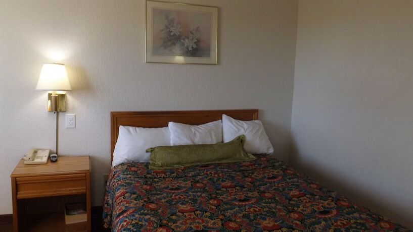 Imagen de la habitación del Hotel Kci Lodge, Kansas City. Foto 13