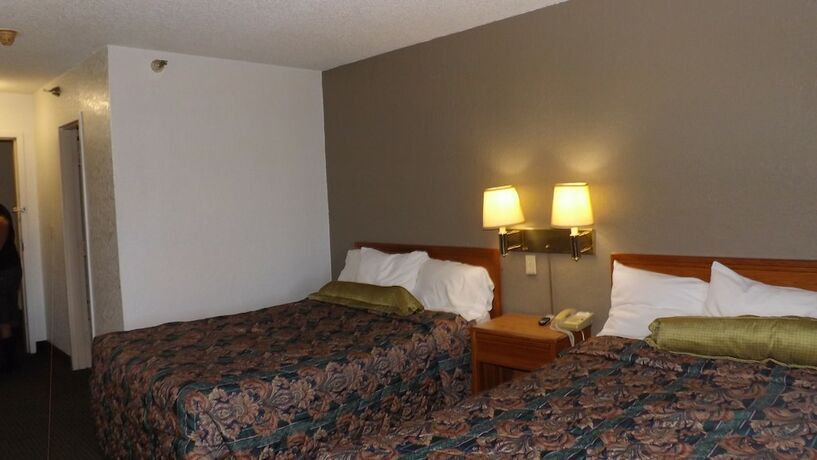 Imagen de la habitación del Hotel Kci Lodge, Kansas City. Foto 15