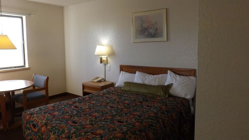 Imagen de la habitación del Hotel Kci Lodge, Kansas City. Foto 17