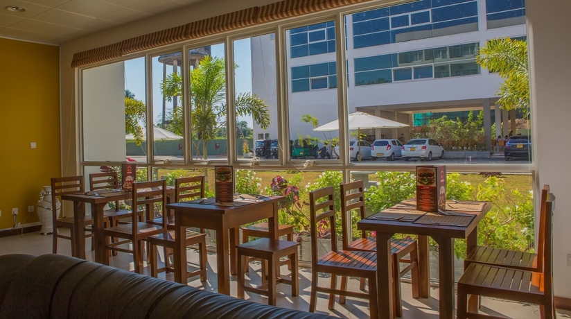 Imagen del bar/restaurante del Hotel Kdu Guest House. Foto 5