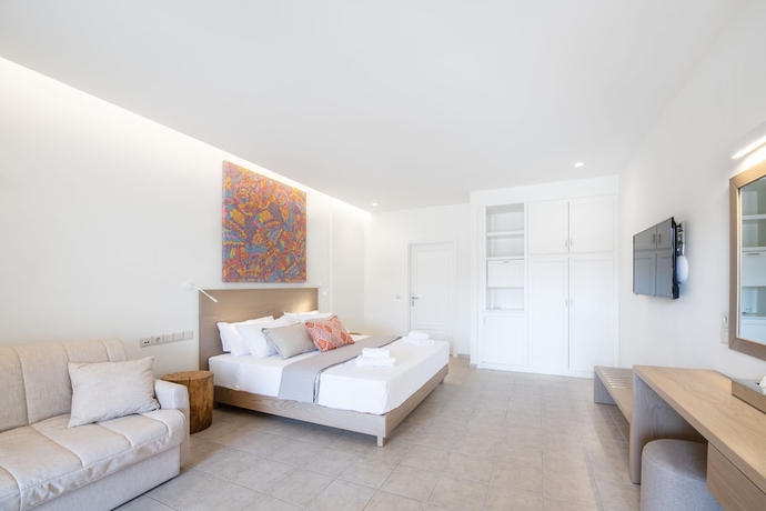 Imagen de la habitación del Hotel Kea Bliss. Foto 10