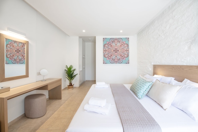 Imagen de la habitación del Hotel Kea Bliss. Foto 11