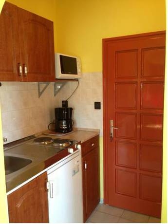 Imagen general del Hotel K&eacute;k Lag&uacute;na Vend&eacute;gh&aacute;z. Foto 3